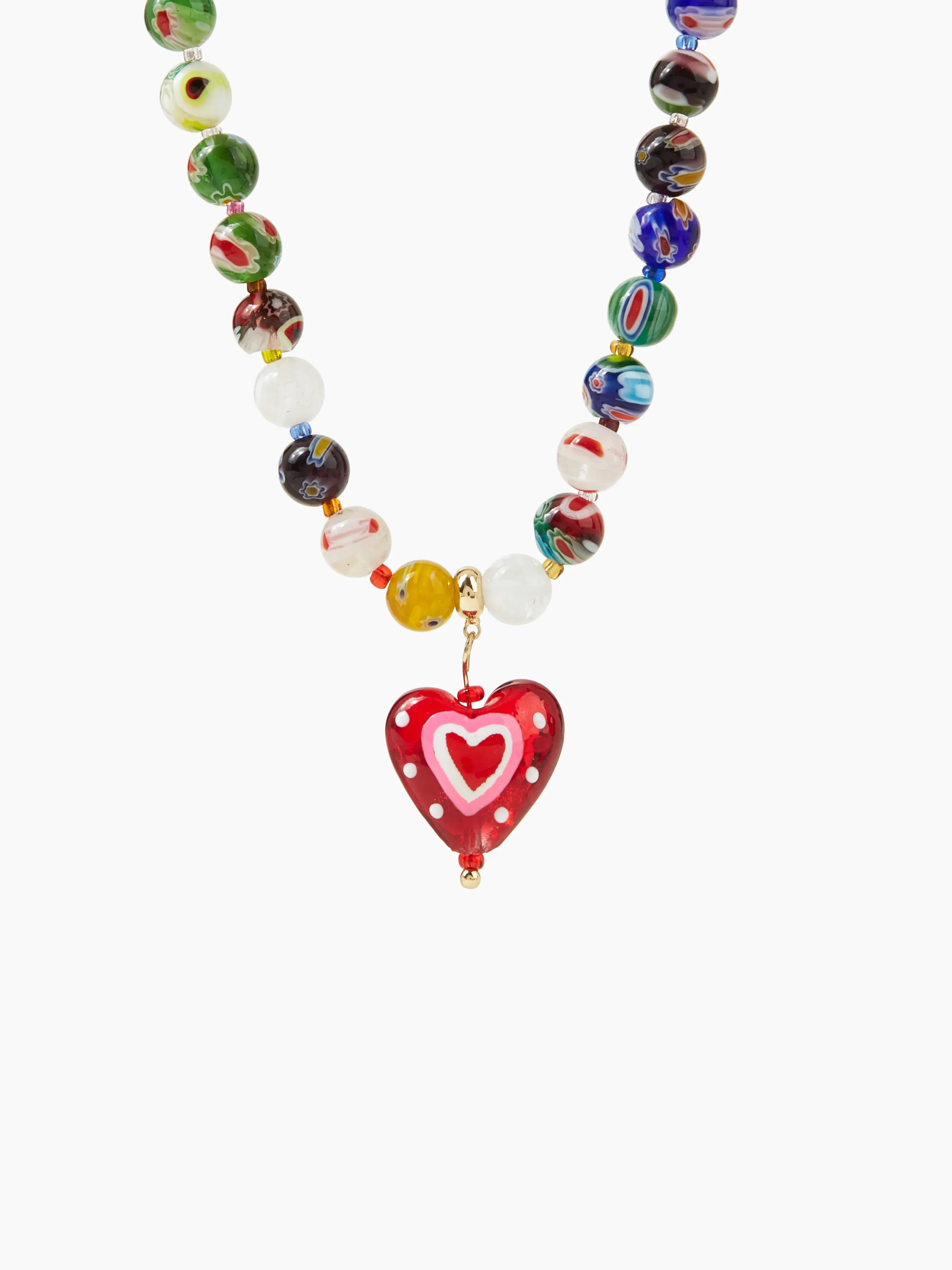 Collar con colgante de corazón decorado con cuentas de vidrio